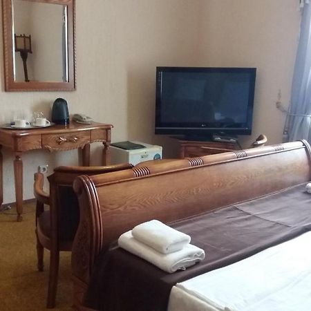 Saryarka Hotel Astana Buitenkant foto