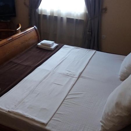 Saryarka Hotel Astana Buitenkant foto