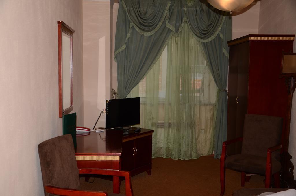 Saryarka Hotel Astana Kamer foto