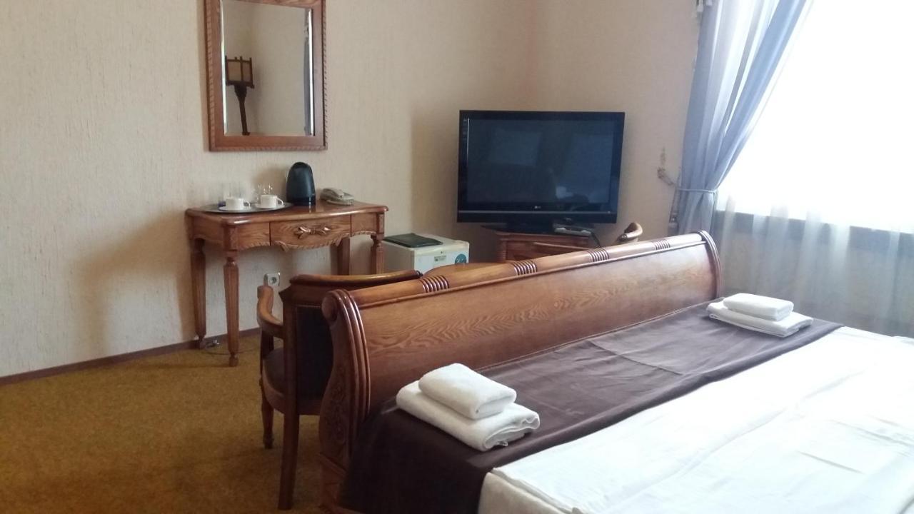 Saryarka Hotel Astana Buitenkant foto
