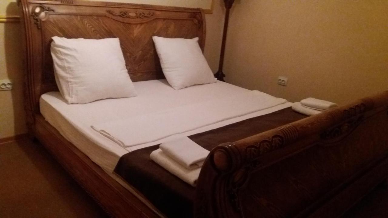 Saryarka Hotel Astana Buitenkant foto
